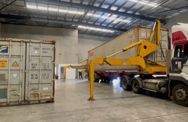 Loading logistics support from China by Austone