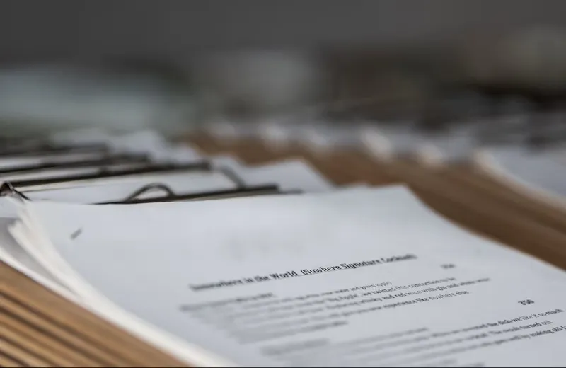 Document confidence logistics support from China by Austone