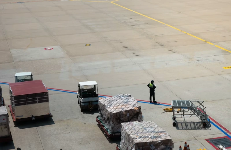 Product detail and route sensitivity logistics support from China by Austone